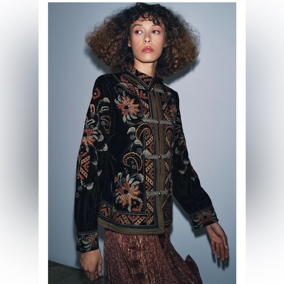 Zara Black Floral Embroidered Bomber Jacket - Picture 3 of 7